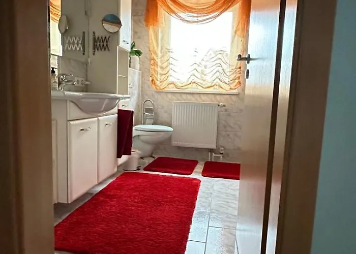 Attraktive 3 In Ruhiger Lage Lejlighed *
